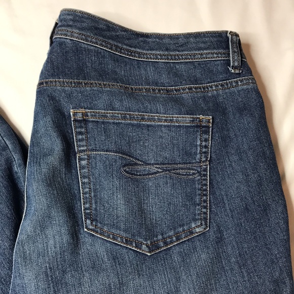 Style & Co Slim Leg Denim - Picture 4 of 7